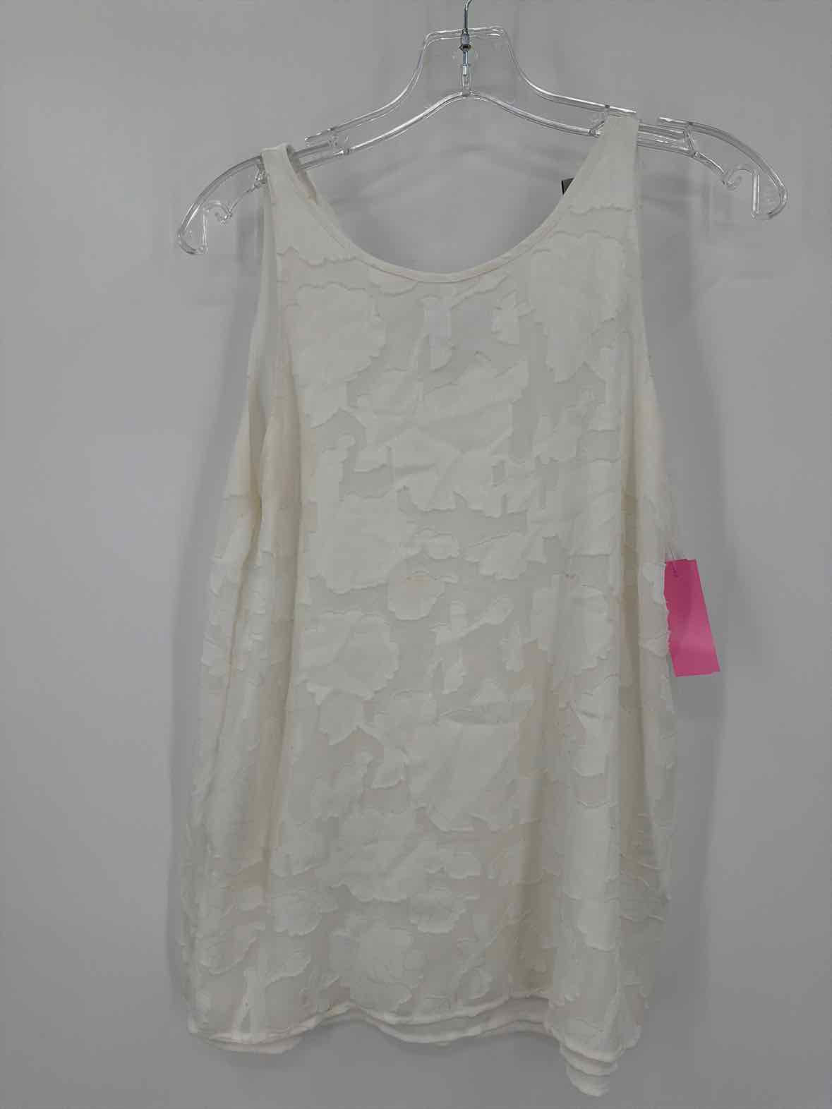 Pre-Owned Dalia White Size Medium Tank Top | True Fashionistas.