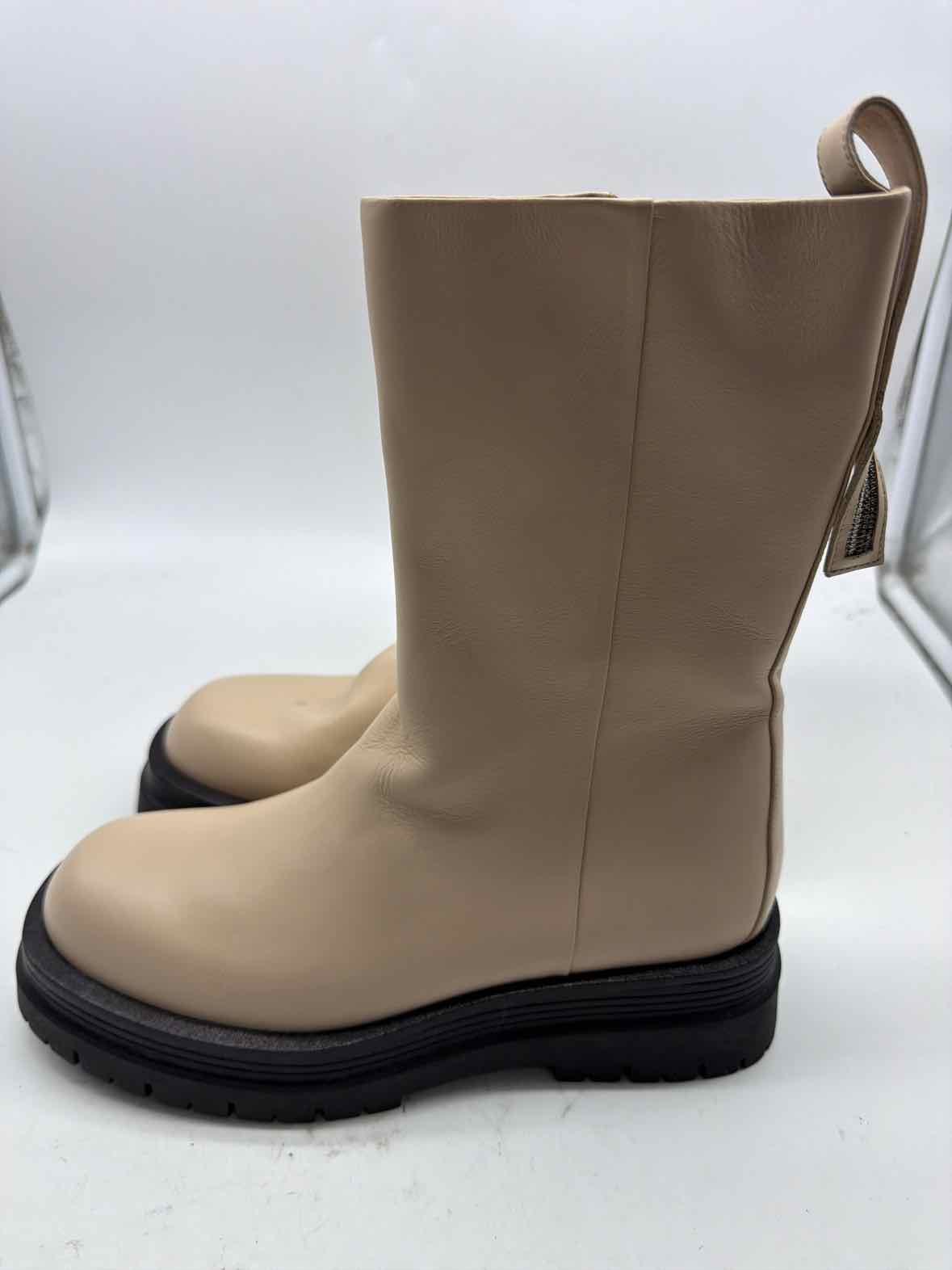 Pre-Owned Peserico Tan Size 7 Ankle Boots | True Fashionistas.
