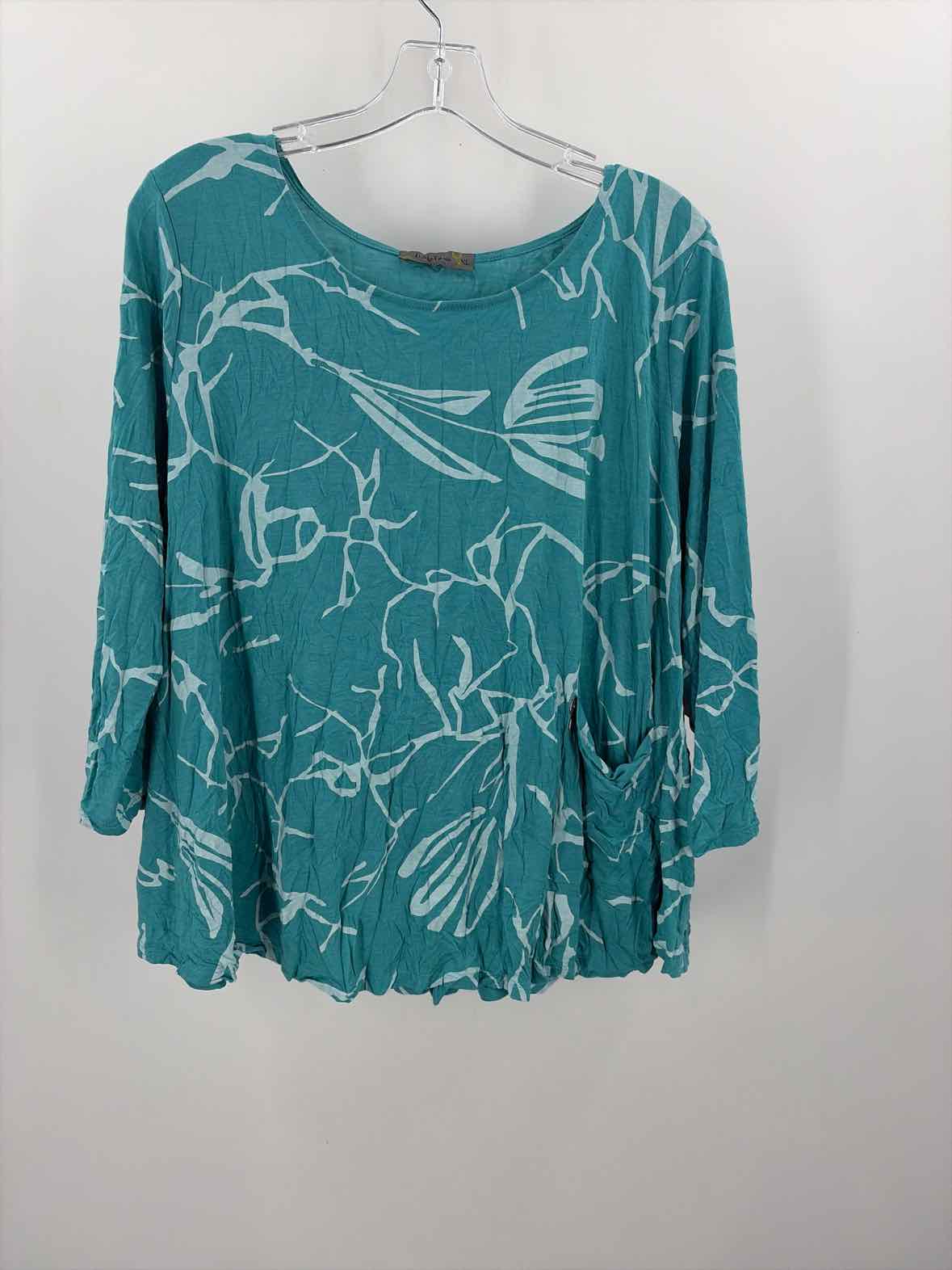 Chalet Blue Size XL Printed Tunic | True Fashionistas.