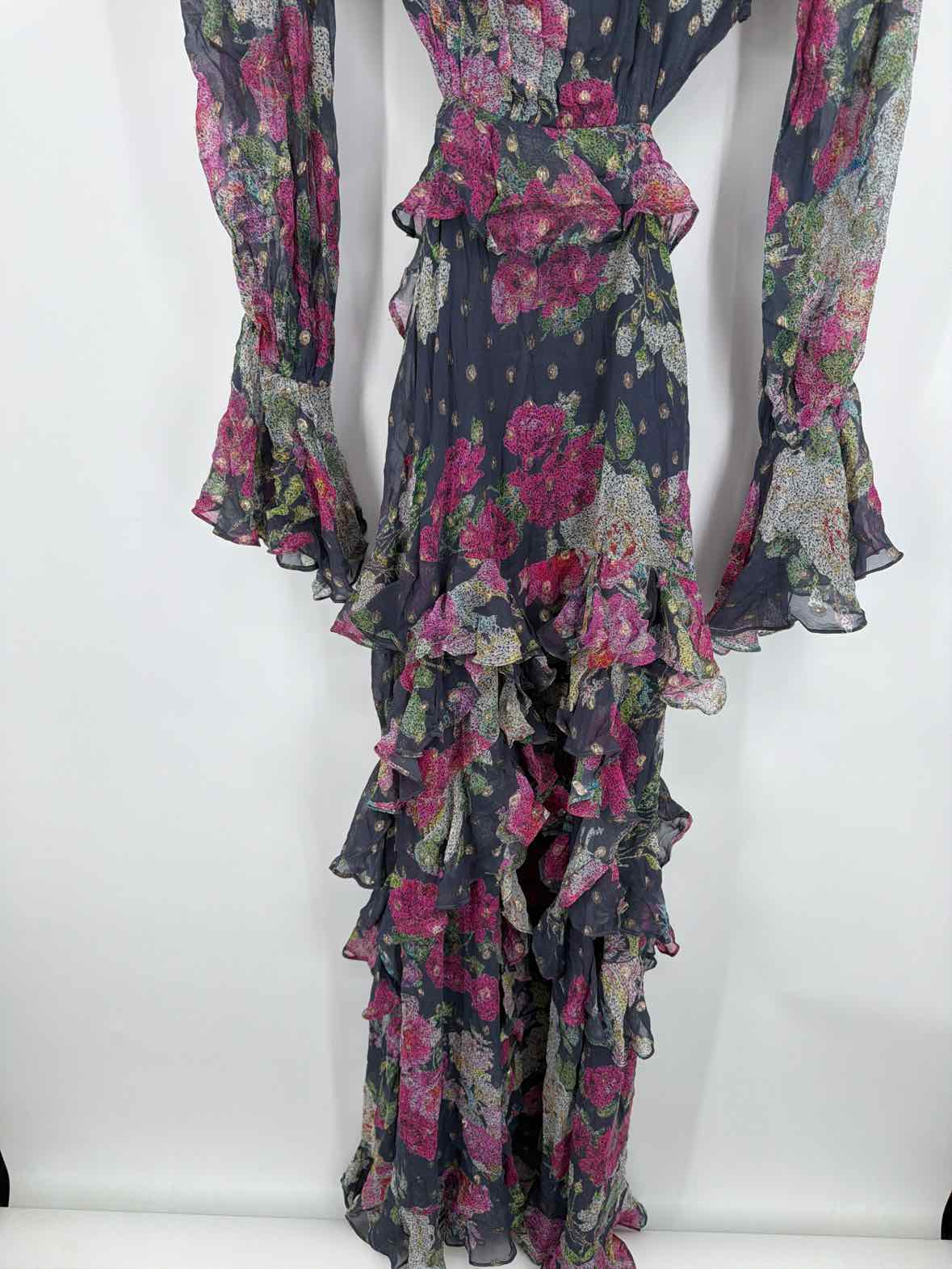 Pre-Owned Rococo Sand Grey Size Small Long Long Sleeve Dress | True Fashionistas.