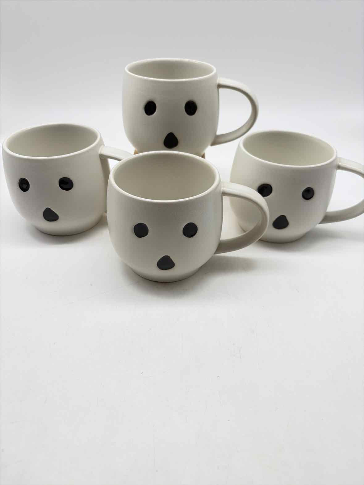 Set Of 4 Pottery Barn Ghost Halloween mugs | True Fashionistas.