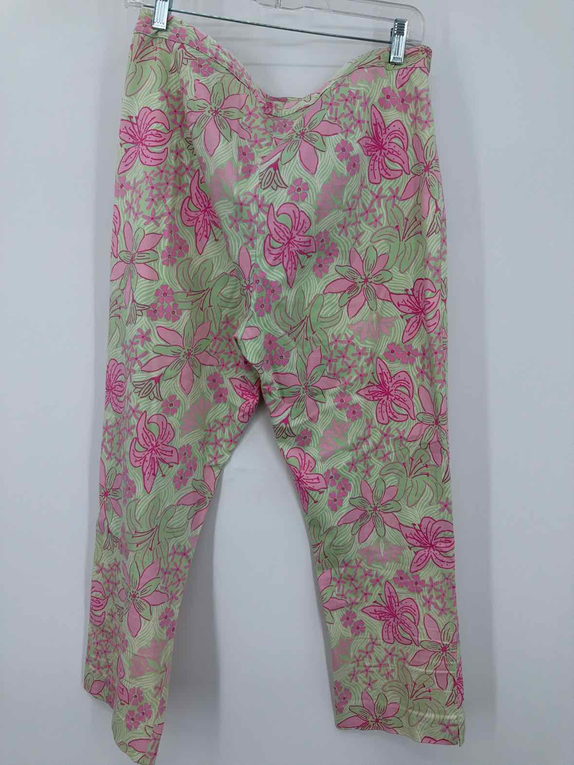Pre-Owned Lilly Pulitzer Green Size 10 Vintage Printed Pants | True Fashionistas.
