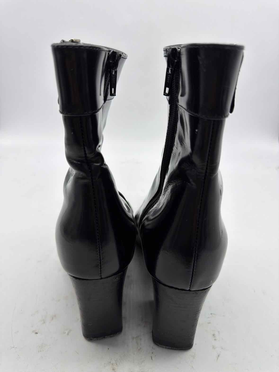 Pre-Owned Prada Black Size 5.5 Ankle Boots | True Fashionistas.