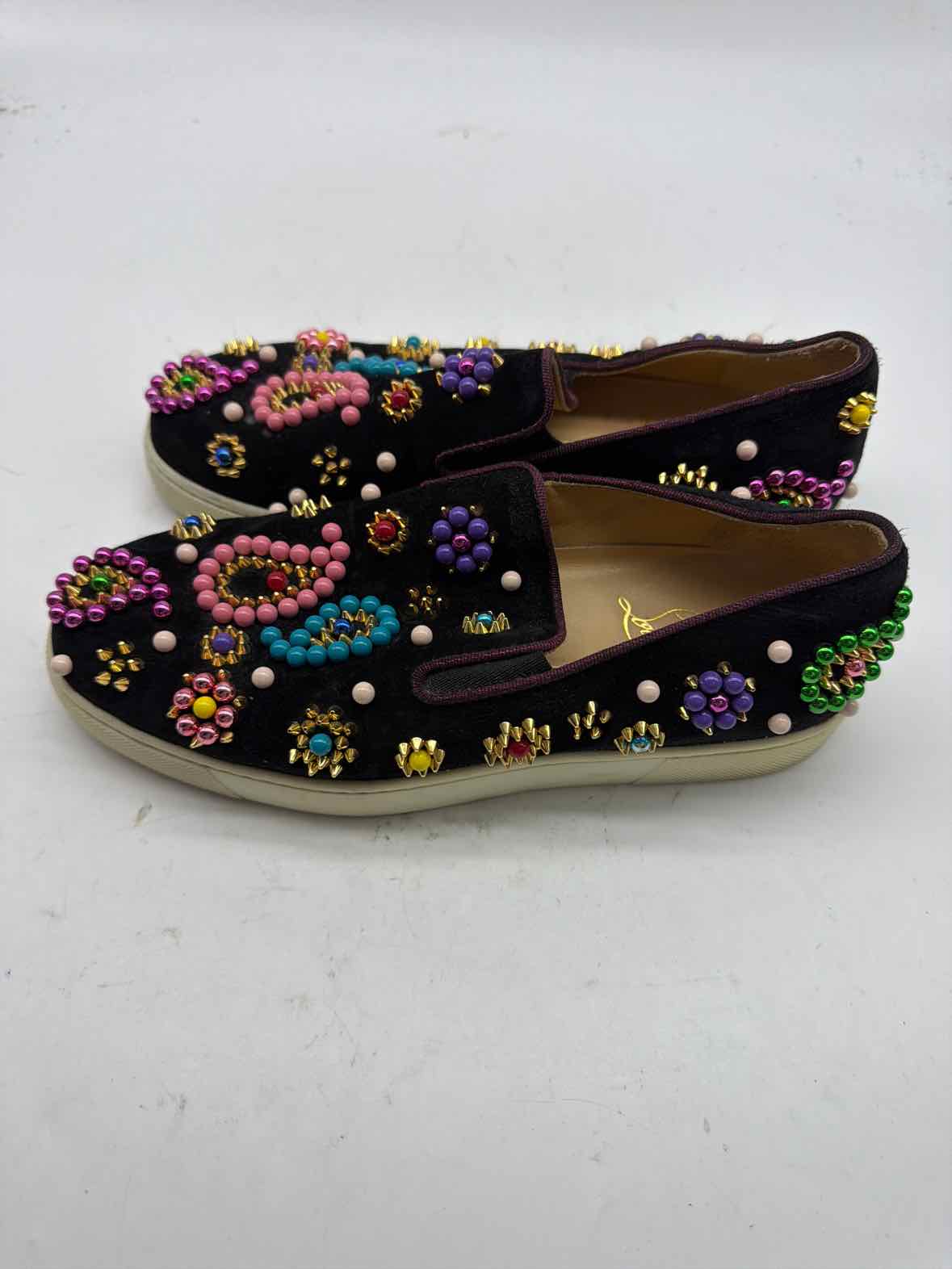 Pre-Owned Christina Love Black Size 6 Beaded Candy Boat Flats | True Fashionistas.