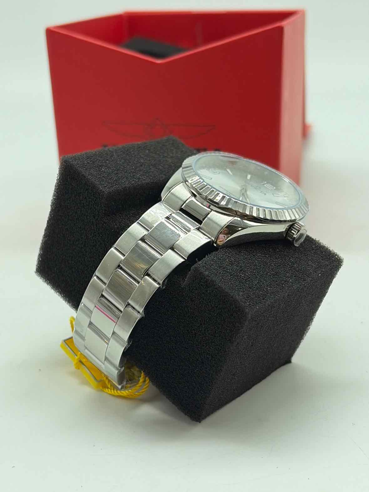 Invicta Silver Mens Wristwatch | True Fashionistas.