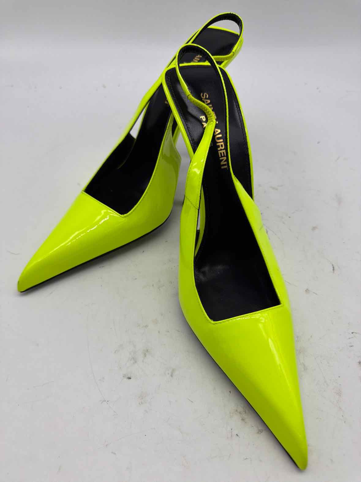 Pre-Owned Yves Saint Laurent Yellow Size 37 Slingback Heels | True Fashionistas.