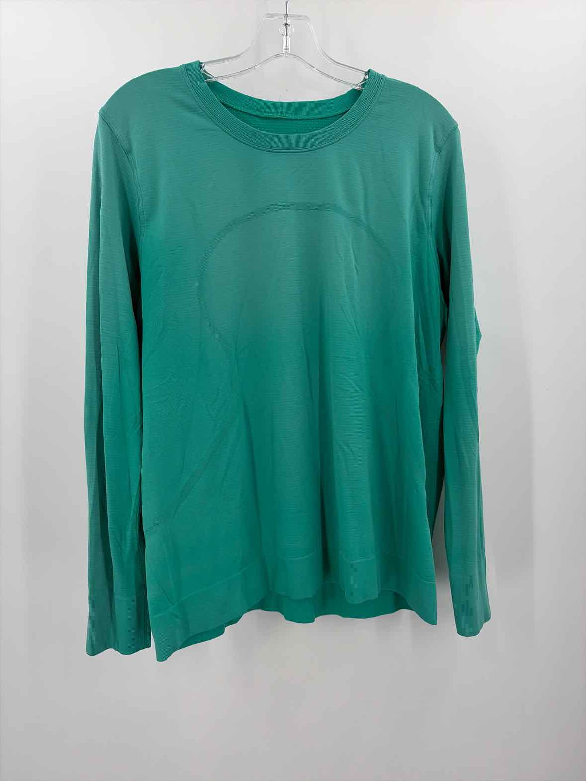 Lululemon Green Size 14 Athletic Long Sleeve | True Fashionistas.