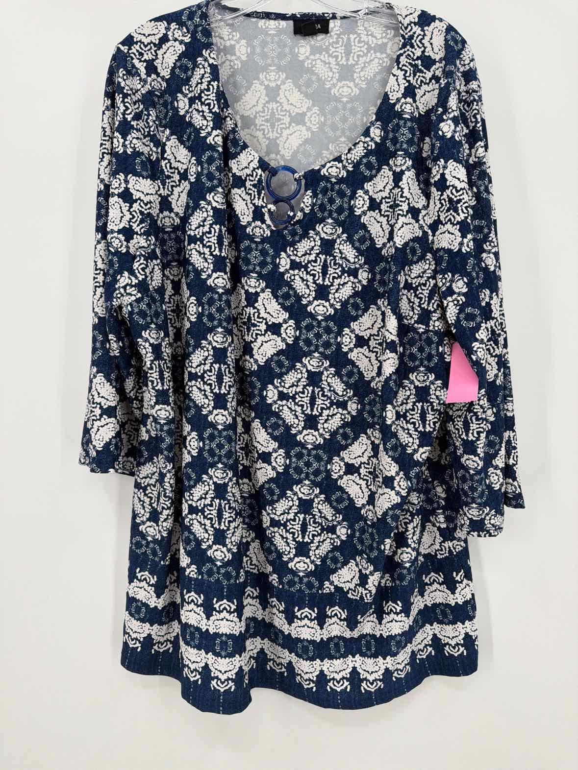 Pre-Owned Tacera Blue Size 3X Blouse | True Fashionistas.