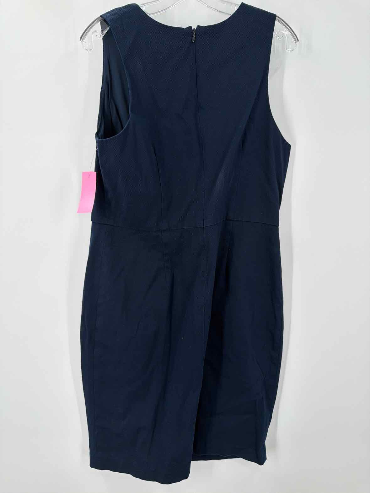 Pre-Owned J Mclaughlin Navy Size 14 Short Sleeveless Dress | True Fashionistas.