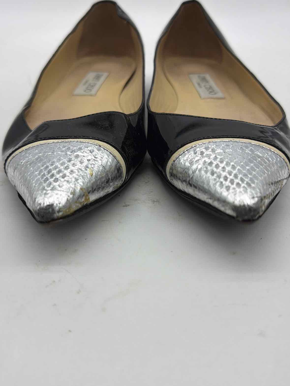 Pre-Owned Jimmy Choo Black Size 8.5 Slip On Flats | True Fashionistas.