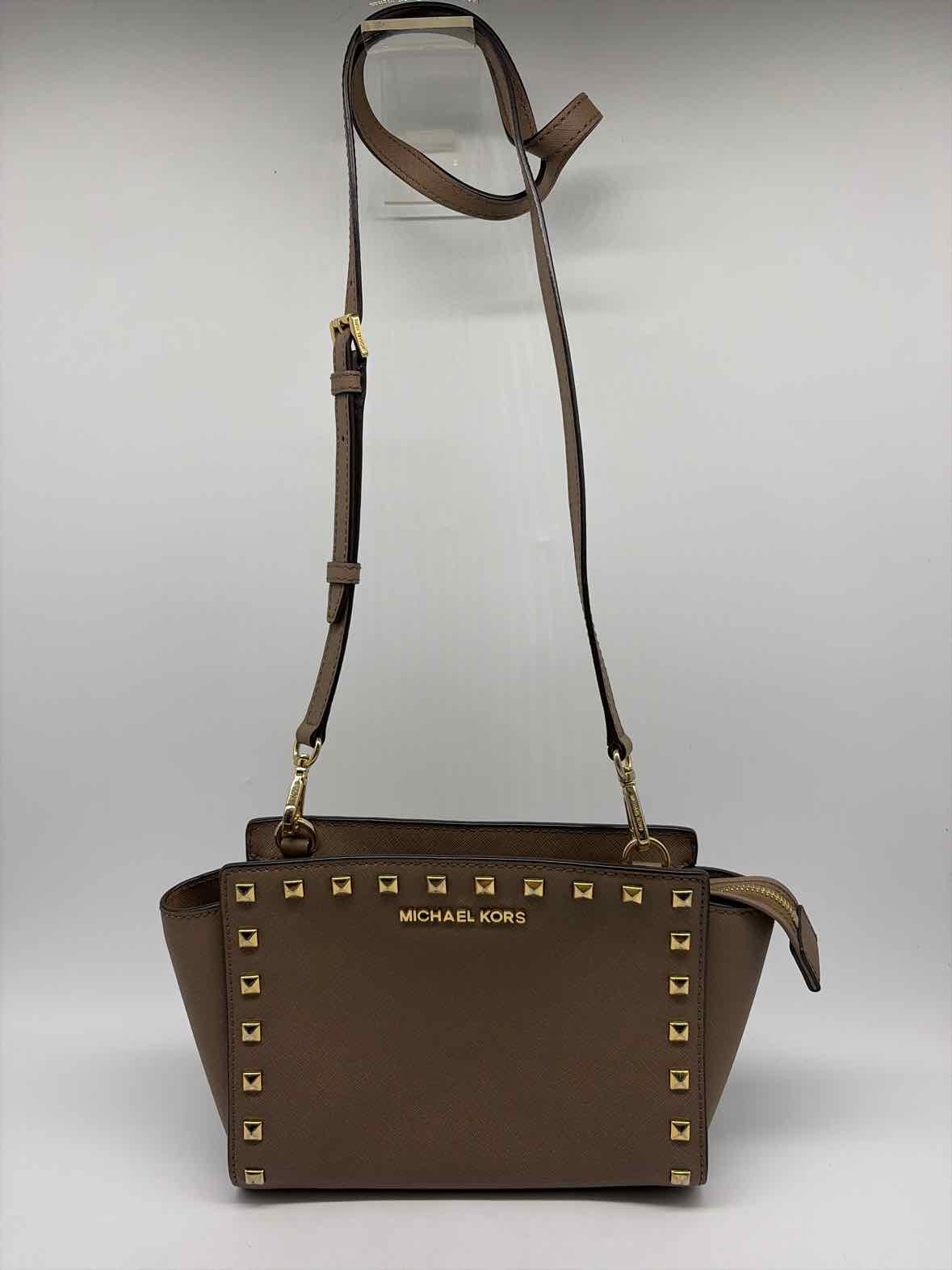 Pre-Owned MICHAEL Michael Kors Brown Crossbody Crossbody | True Fashionistas.