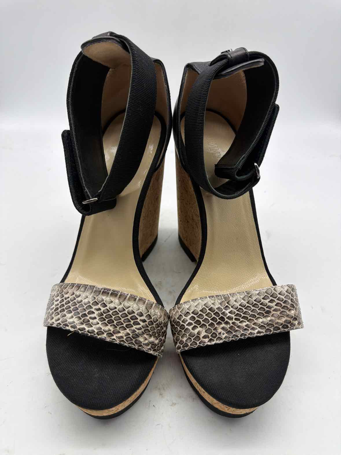 Pre-Owned Jimmy Choo Black Size 10.5 Wedge Heels | True Fashionistas.