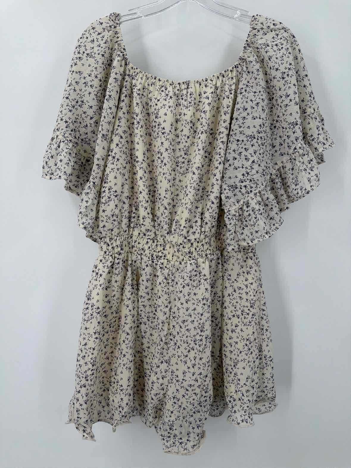 Pre-Owned Free The Roses Ivory Size Medium Long Sleeve Romper | True Fashionistas.