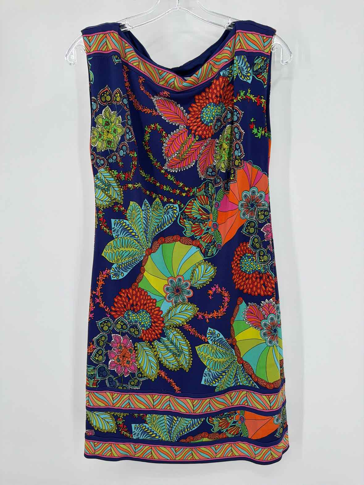 Pre-Owned Trina Turk Purple Size 4 Short Sleeveless Dress | True Fashionistas.