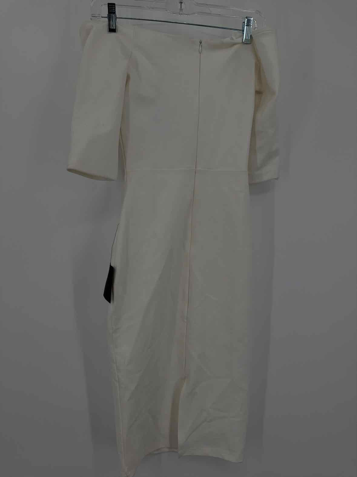 Pre-Owned Lulu's White Size XS Short Short Sleeve Dress | True Fashionistas.
