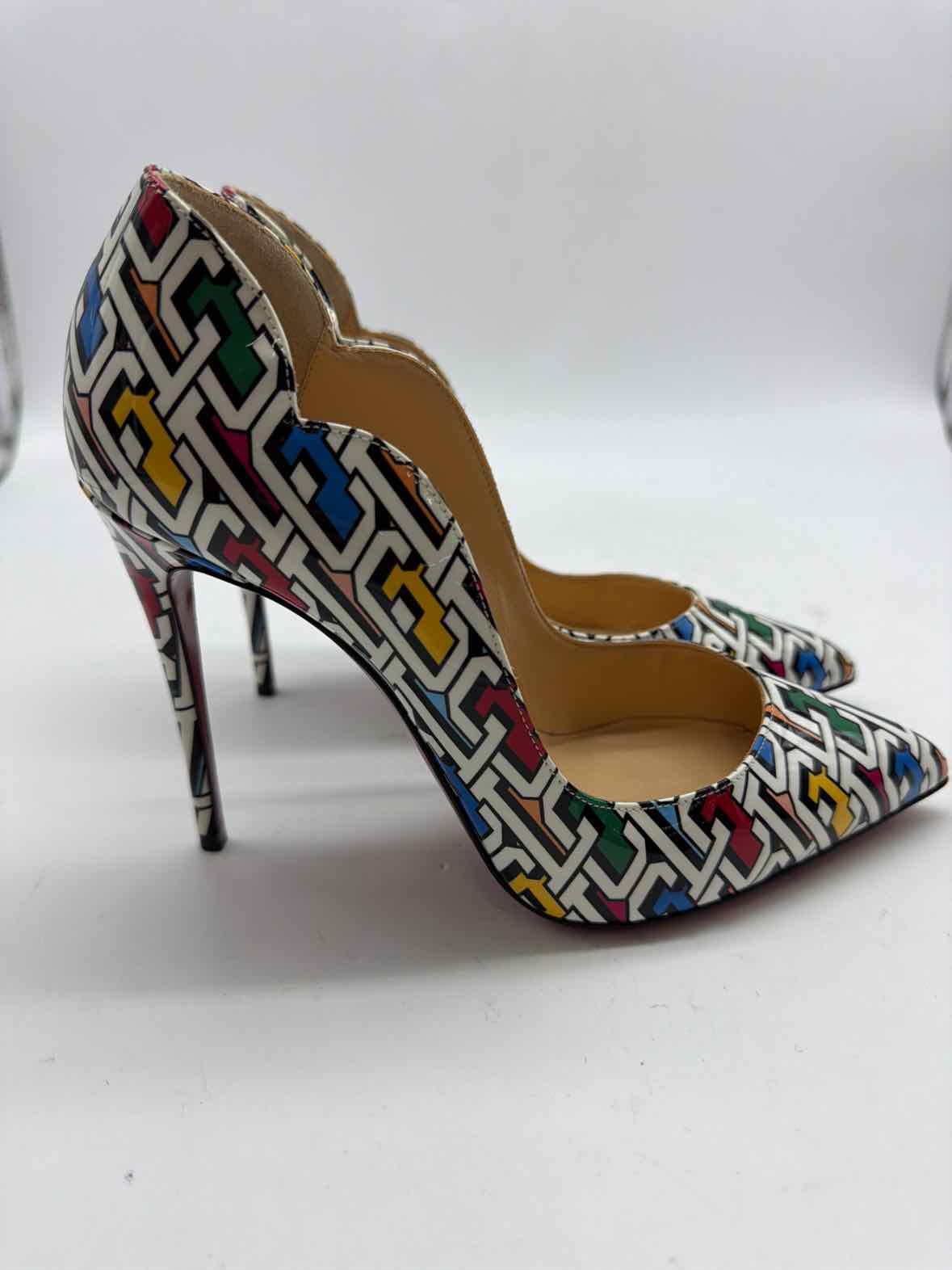 Pre-Owned Christian Louboutin Multi-Color Size 36.5 Stiletto Heels | True Fashionistas.