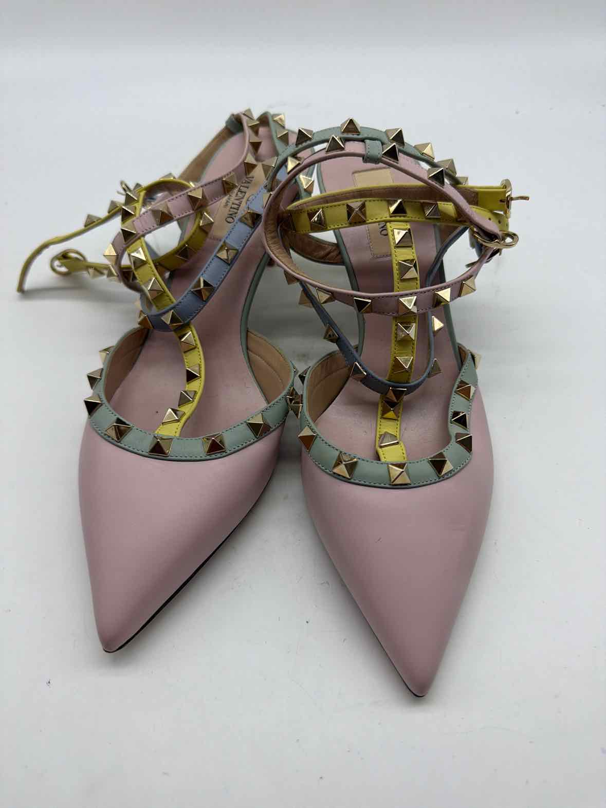Pre-Owned Valentino Pink Size 39.5 Rockstud Slingback Heels | True Fashionistas.