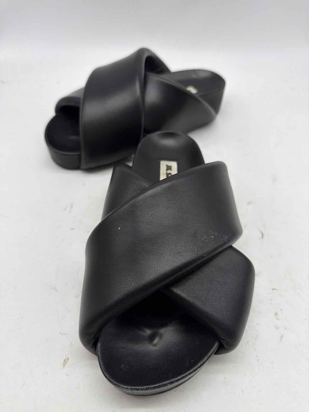 Pre-Owned Jill Stuart Black Size 6 Mule Sandals | True Fashionistas.