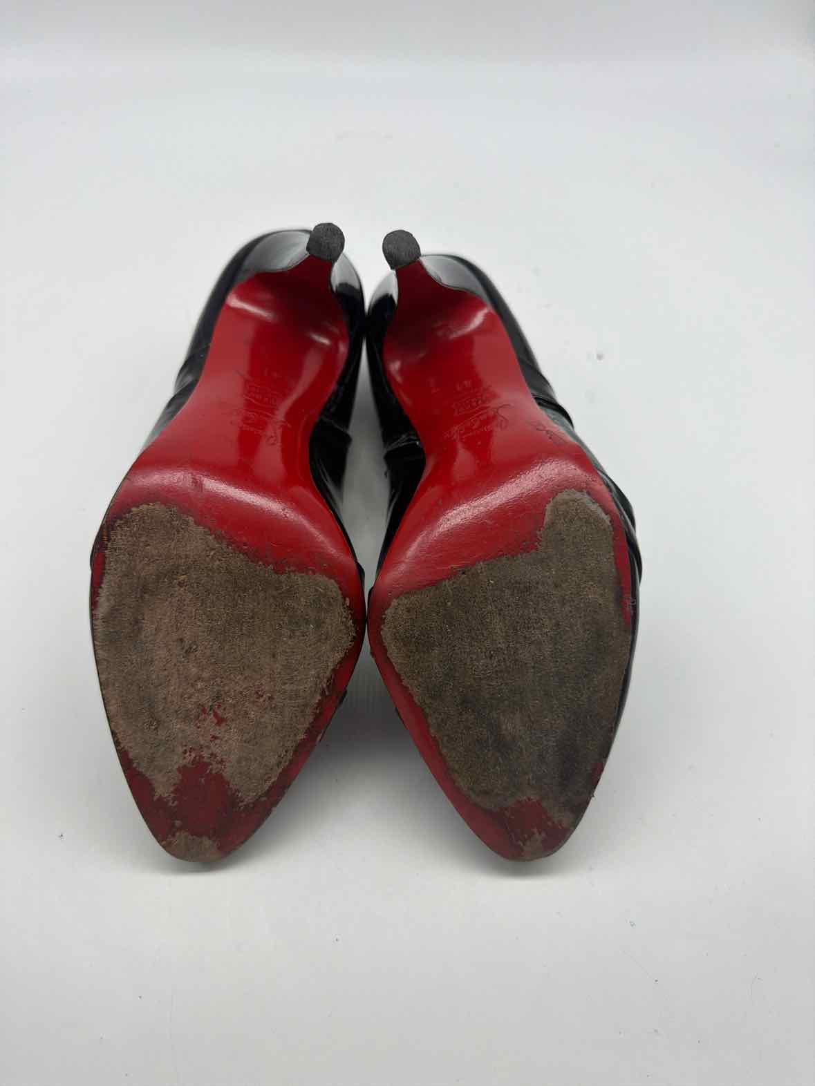 Pre-Owned Christian Louboutin Black Size 41 Ankle Boot Boots | True Fashionistas.