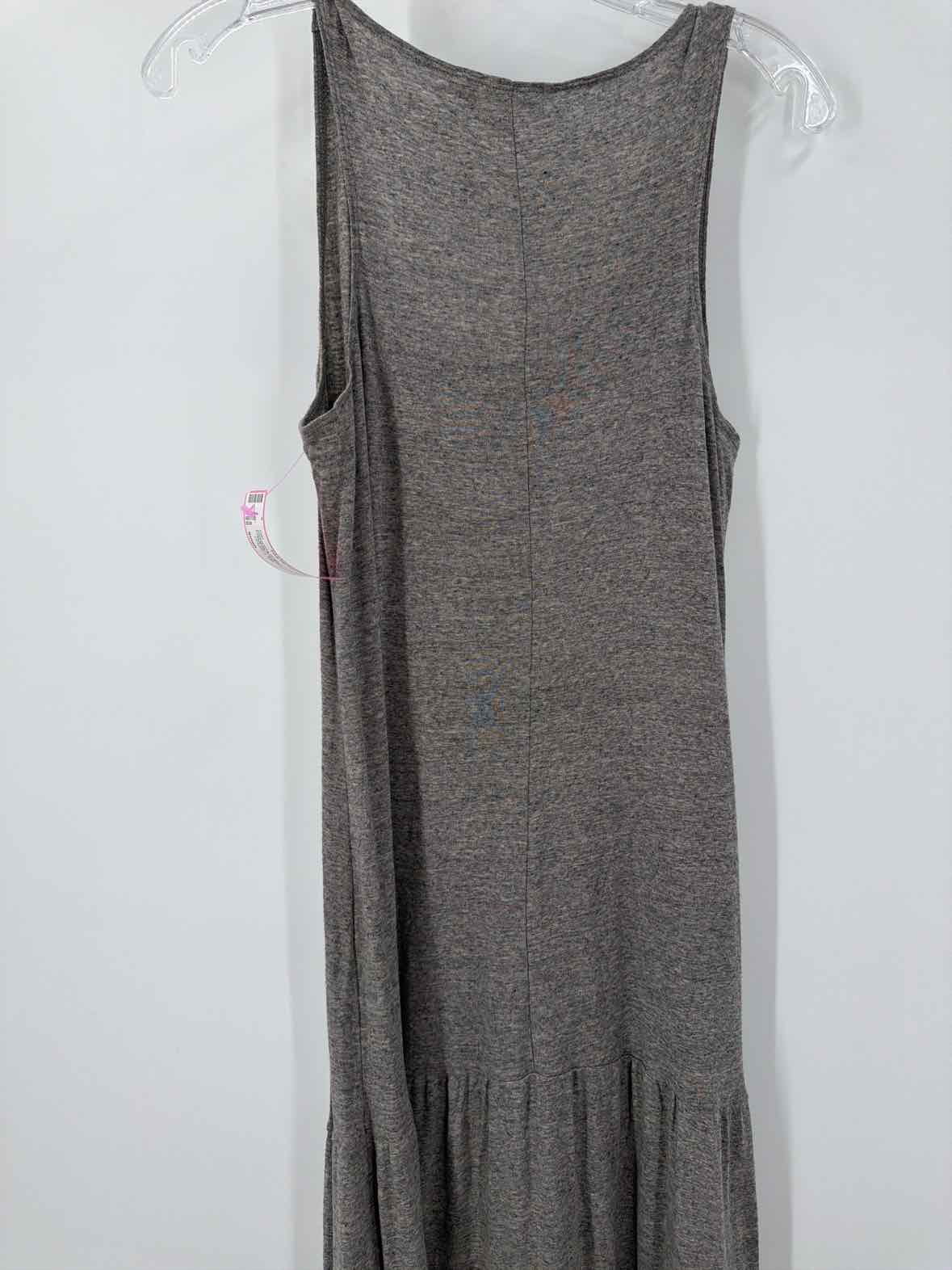 Pre-Owned Cabi Grey Size Small Long Sleeveless Dress | True Fashionistas.