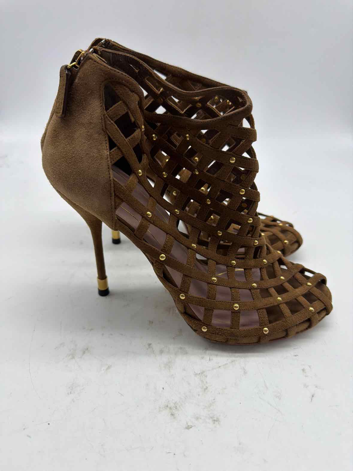 Pre-Owned Gucci Tan Size 6.5 Caged Heels | True Fashionistas.