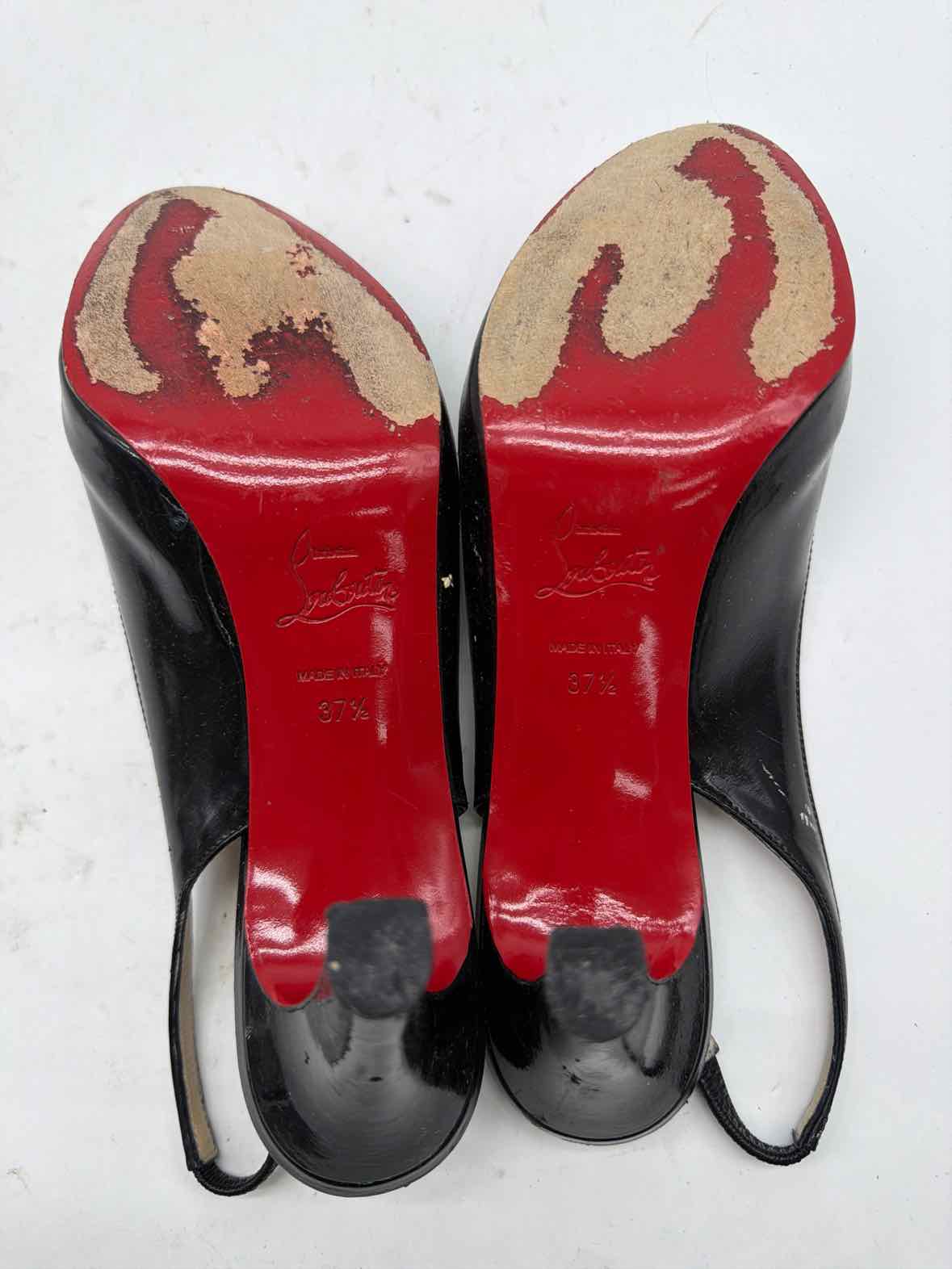 Pre-Owned Christian Louboutin Black Size 7.5 Patent Leather Slingback Heels | True Fashionistas.