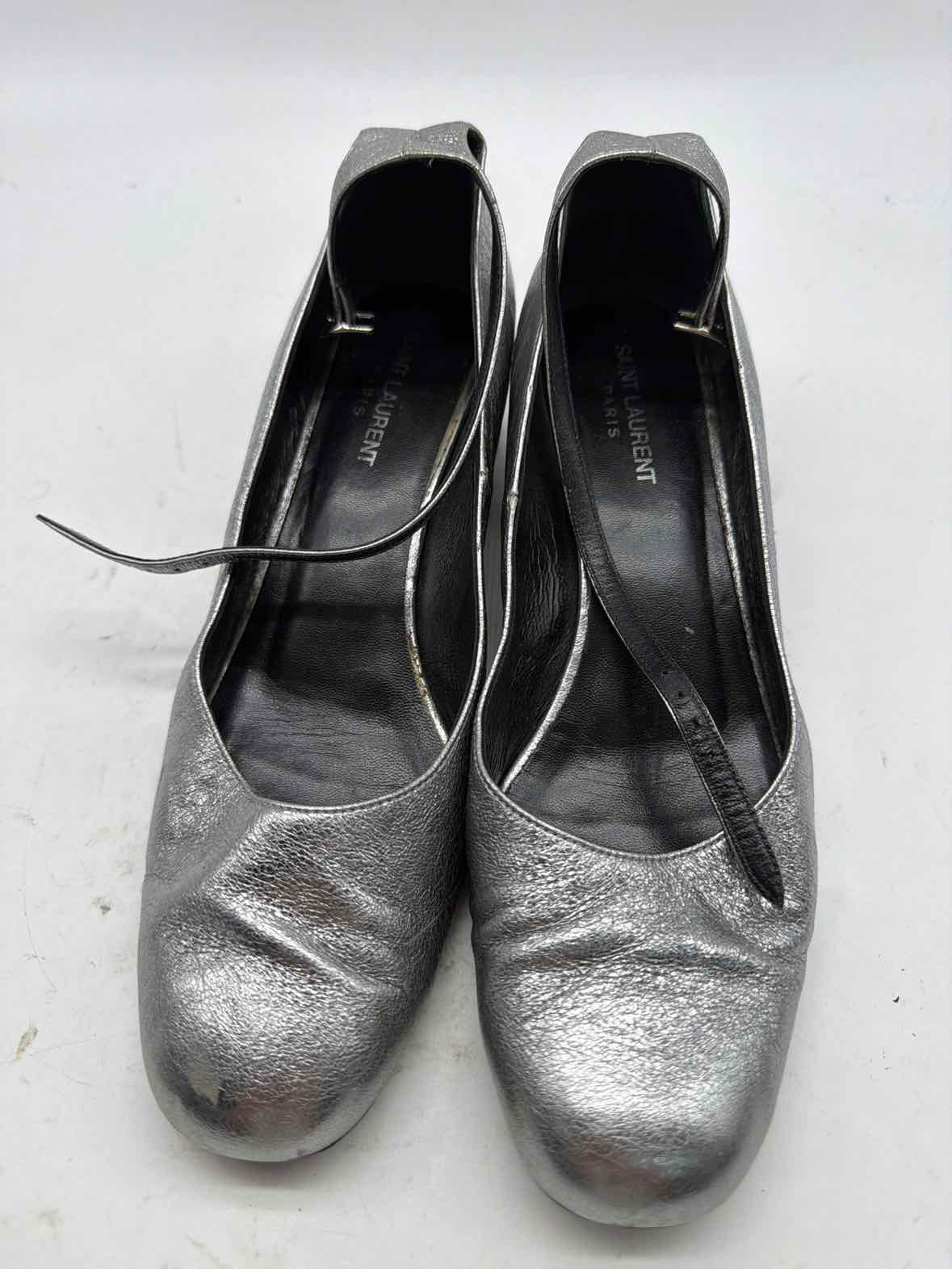 Pre-Owned Saint Laurent Grey Size 10 Block Heel Heels | True Fashionistas.