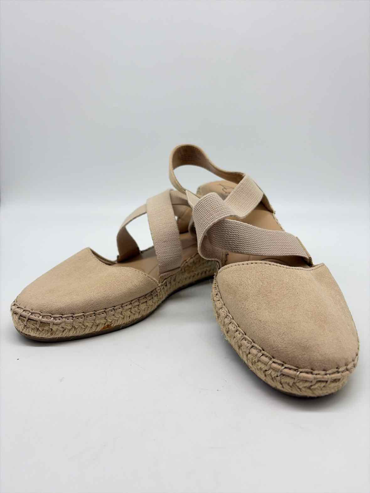 Abella Tan Size 6.5 Strappy Flats | True Fashionistas.