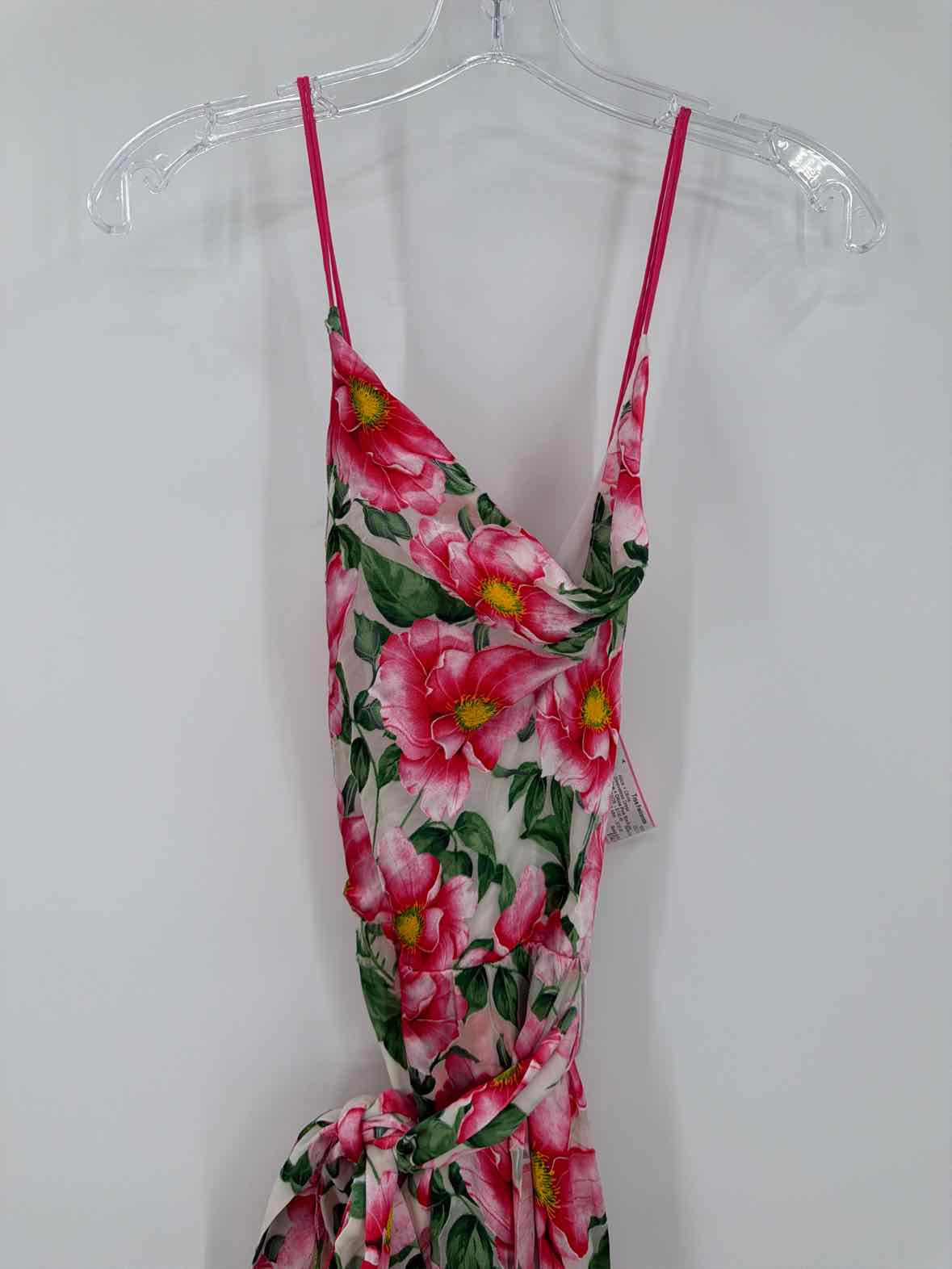 Pre-Owned Alice + Olivia Pink Size 8 Long Sleeveless Dress | True Fashionistas.