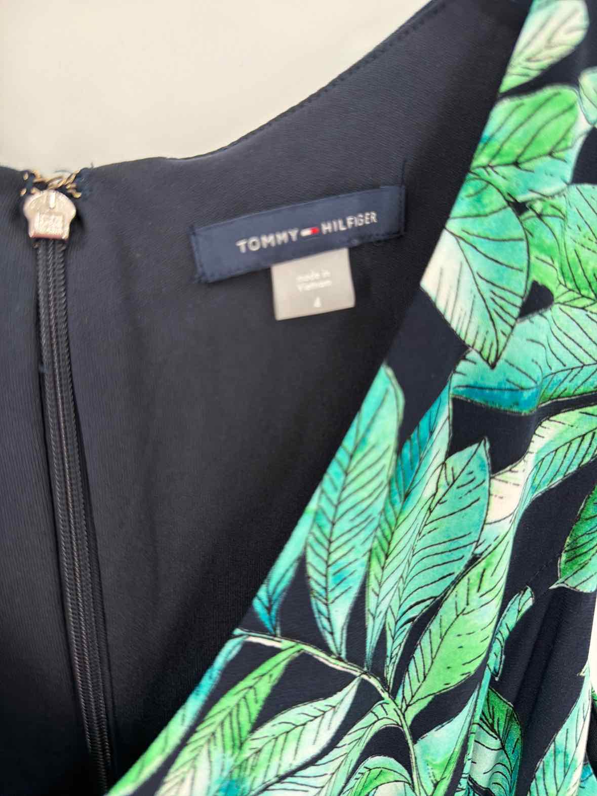 Pre-Owned Tommy Hilfiger Green Size 4 Sleeveless Jumpsuit | True Fashionistas.