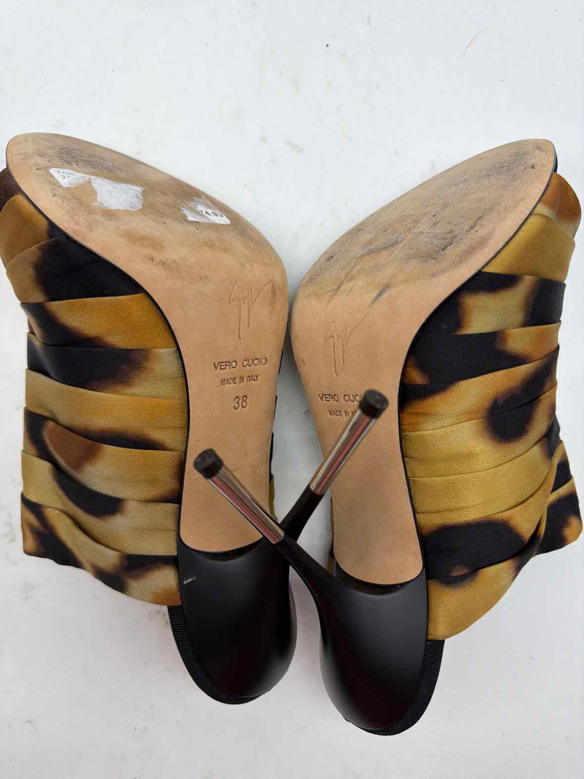 Pre-Owned Giuseppe Zanotti Tan Size 8 Caged Heels | True Fashionistas.