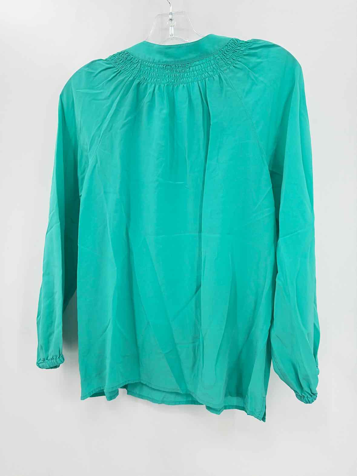 Pre-Owned Lilly Pulitzer Blue Size Medium Long Sleeve Blouse | True Fashionistas.
