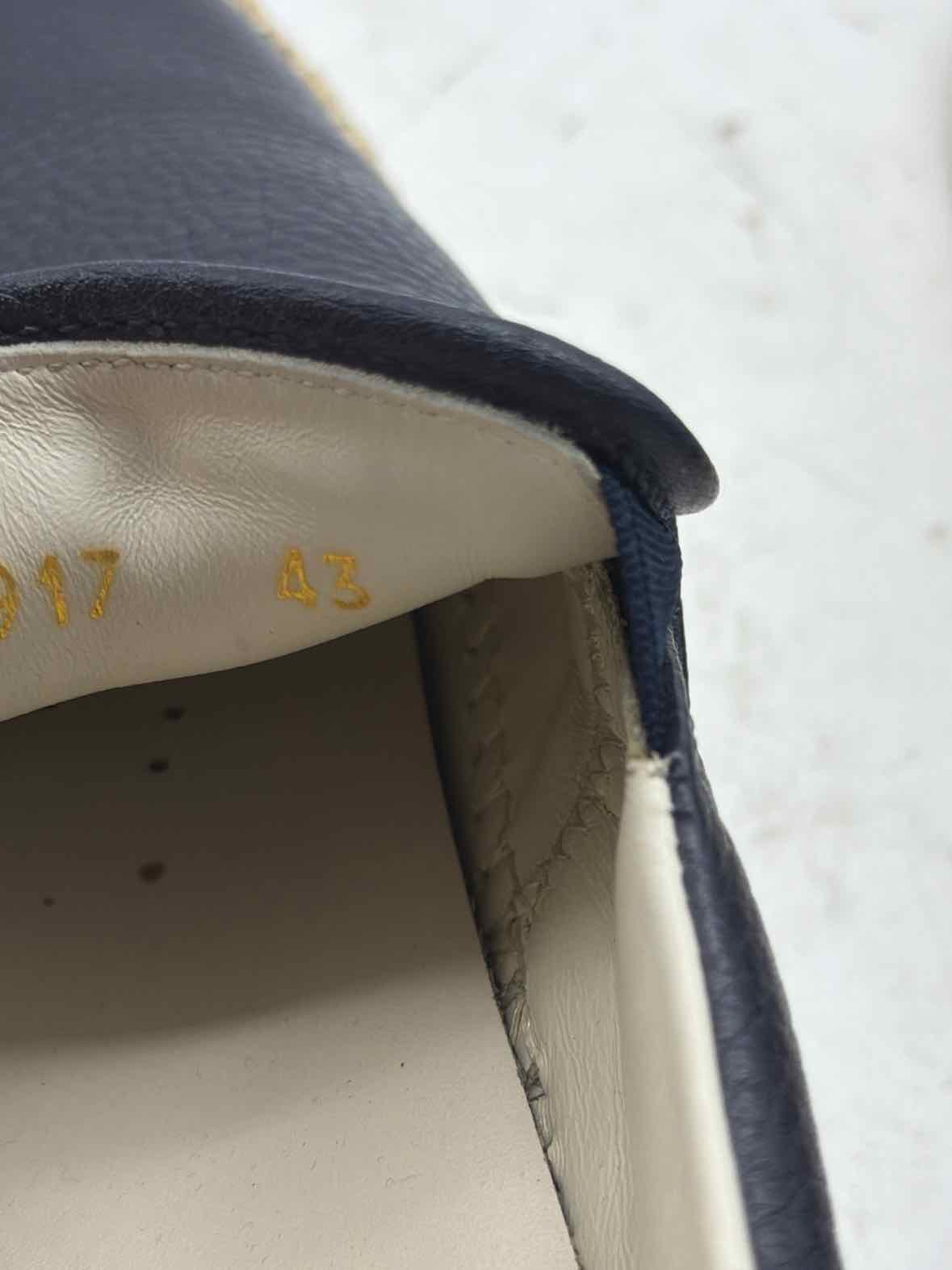 Pre-Owned Valentino Navy 13 Slip On Men's Slip On | True Fashionistas.