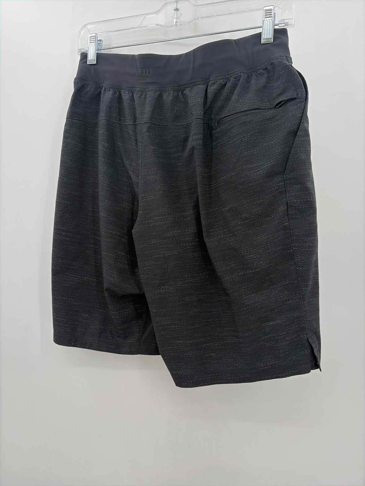 Lululemon Black Small Men's Athletic Shorts | True Fashionistas.