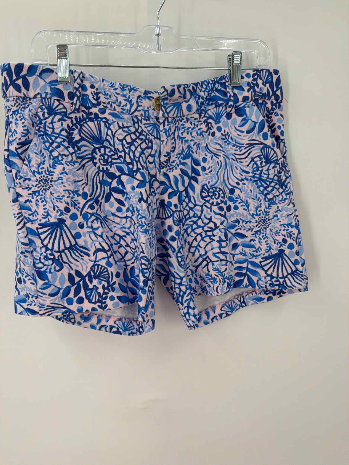 Pre-Owned Lilly Pulitzer Blue Size 4 Printed Shorts | True Fashionistas.