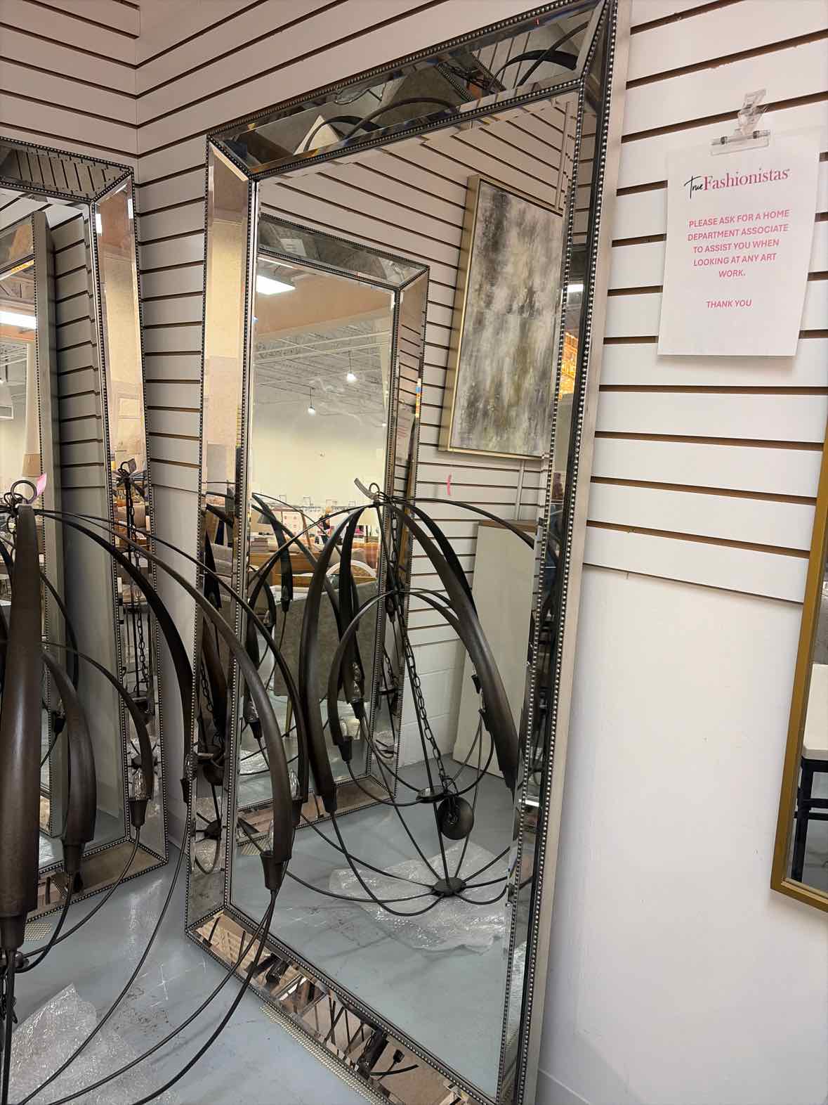 Silver Beveled Mirror | True Fashionistas.