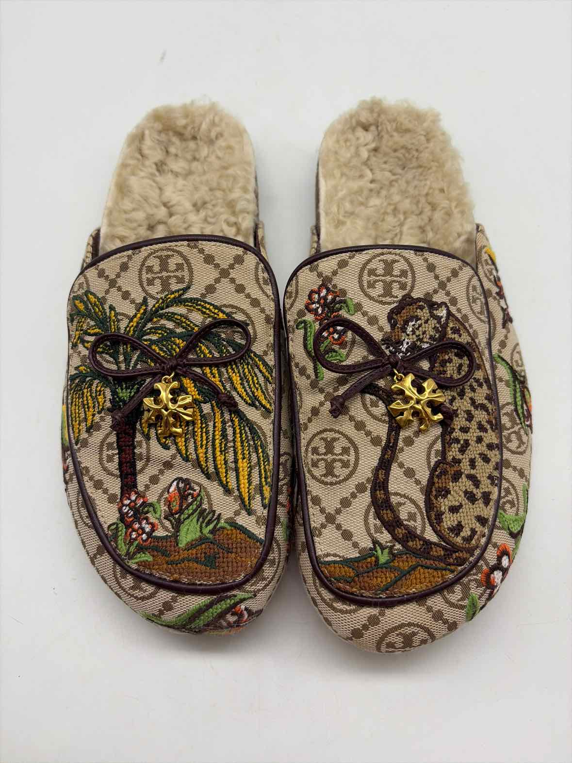 Pre-Owned Tory Burch Tan Size 8.5 Slip On Slippers | True Fashionistas.