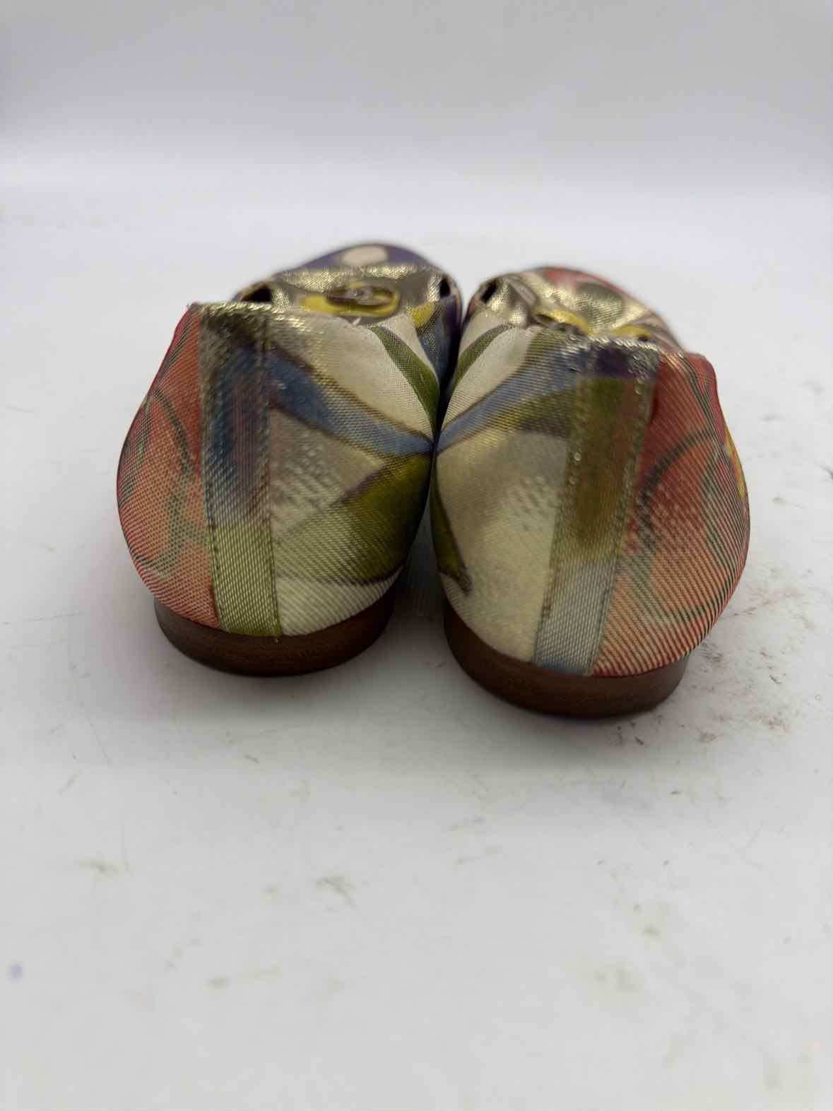 Pre-Owned Chanel Gold Size 5.5 Lurex Loafer Flats | True Fashionistas.