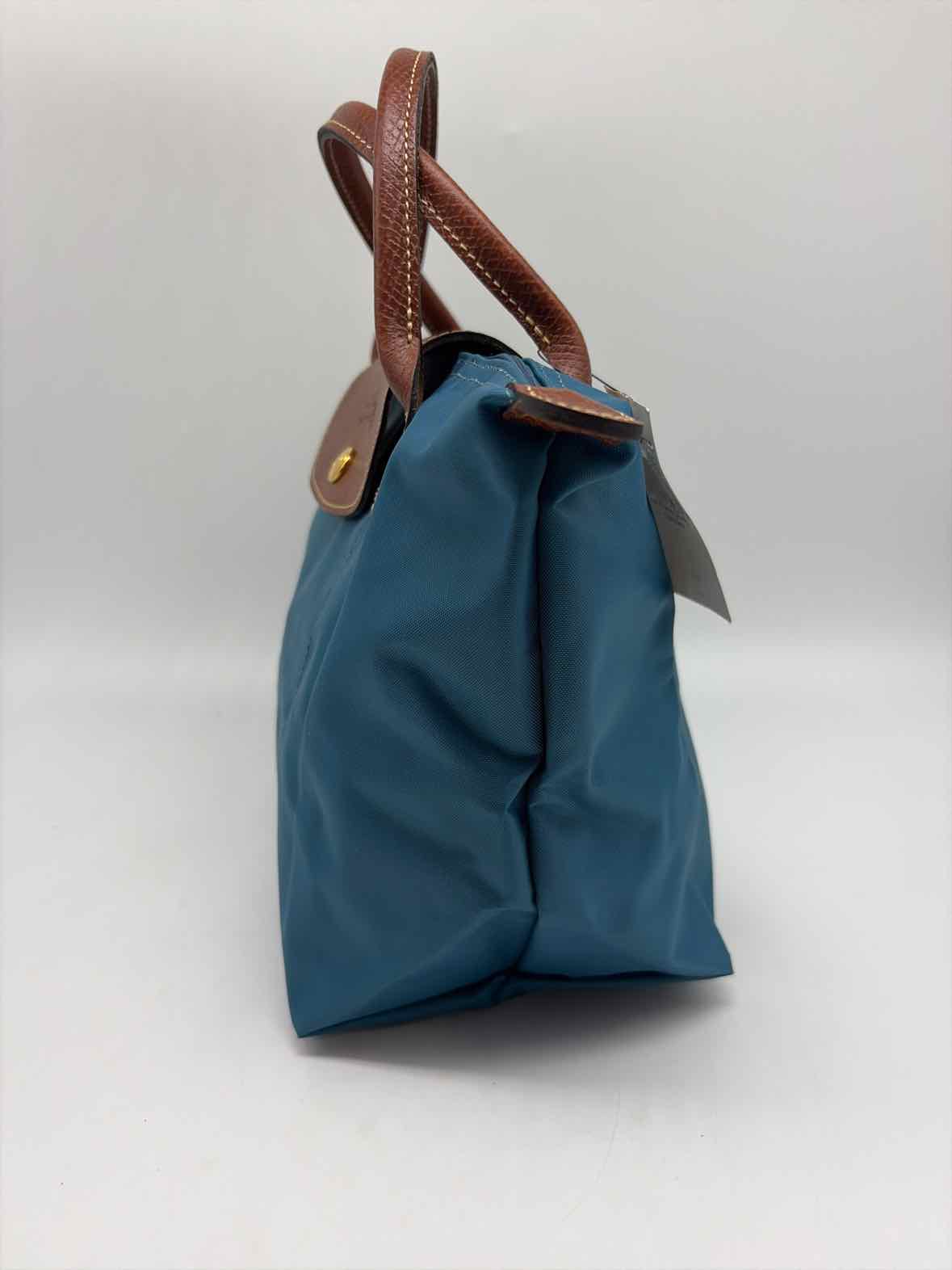Pre-Owned Longchamp Blue Small Handbag Small Handbag | True Fashionistas.