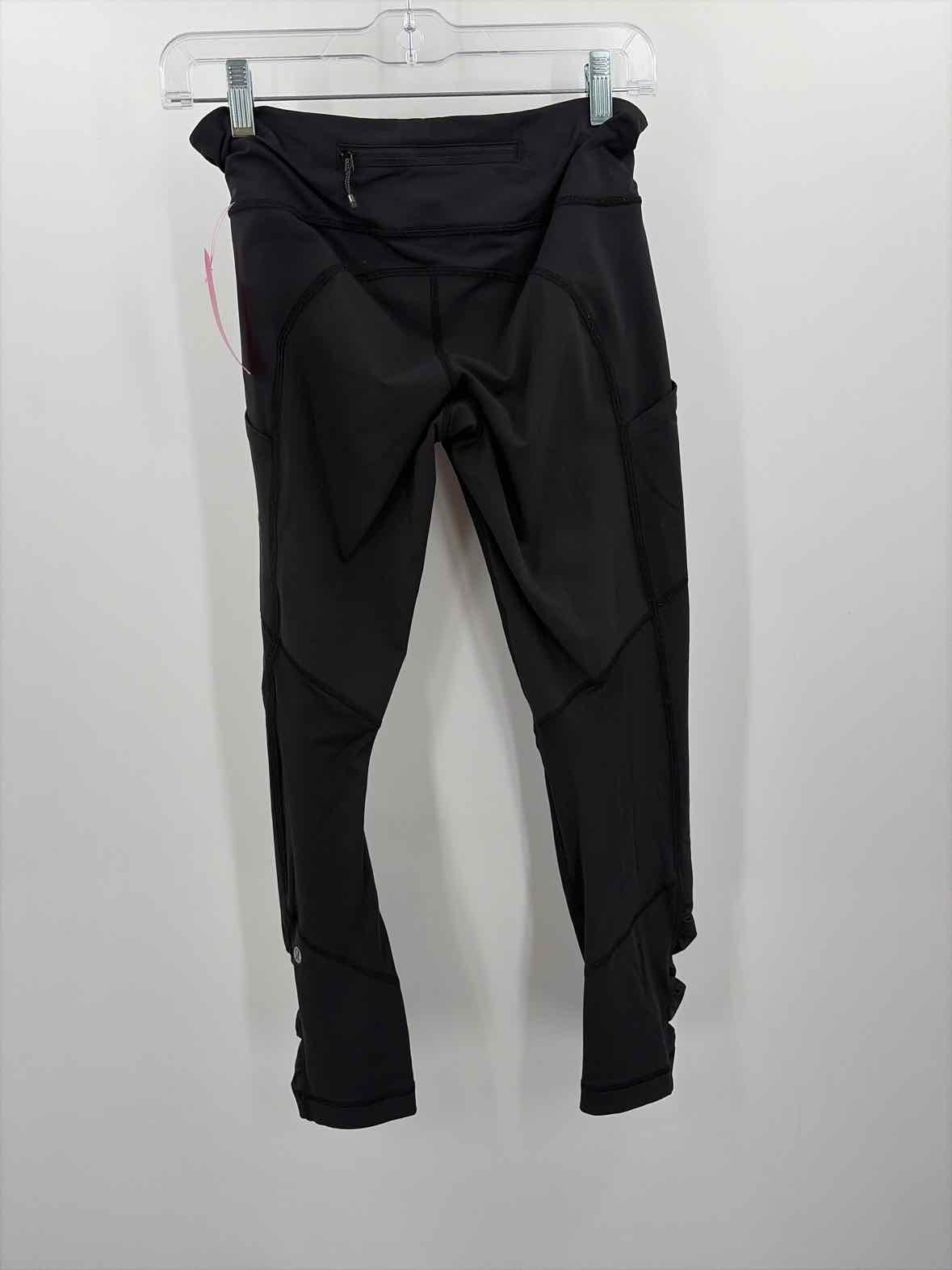 Lululemon Black Size 6 Legging Athletic Pants | True Fashionistas.