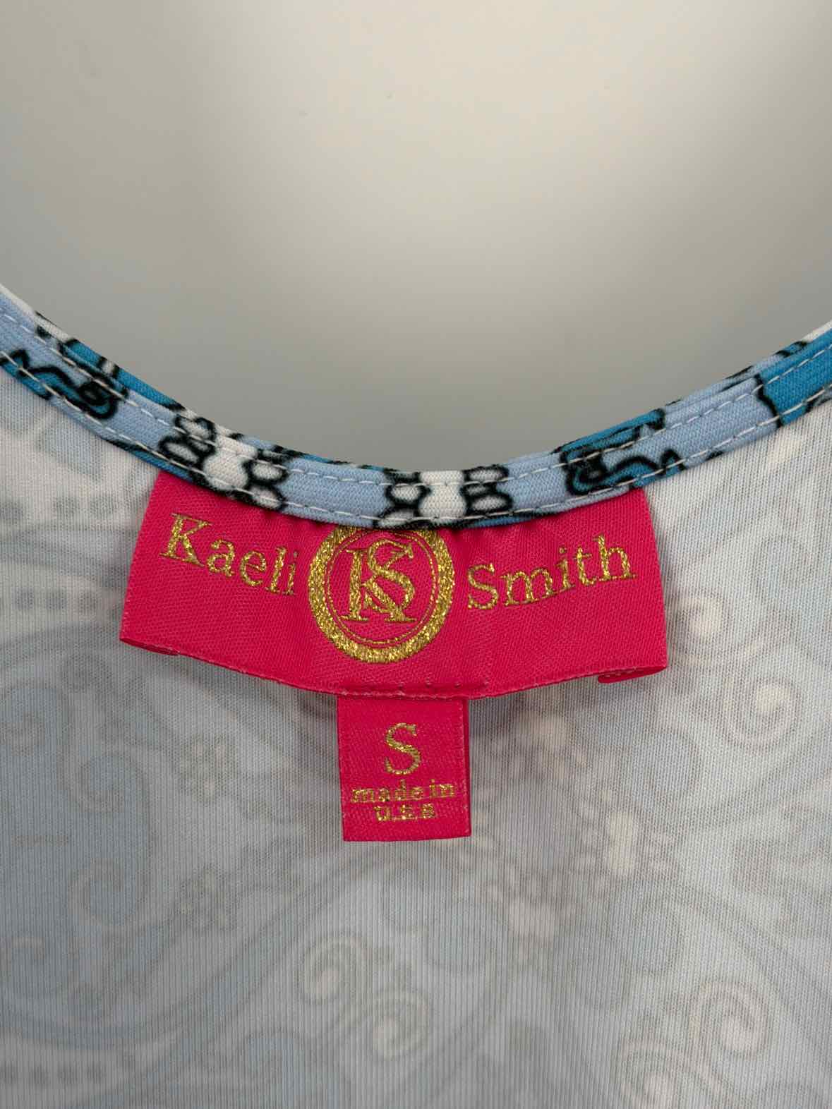 Pre-Owned Kaeli Smith Blue Size Small Short Short Sleeve Dress | True Fashionistas.