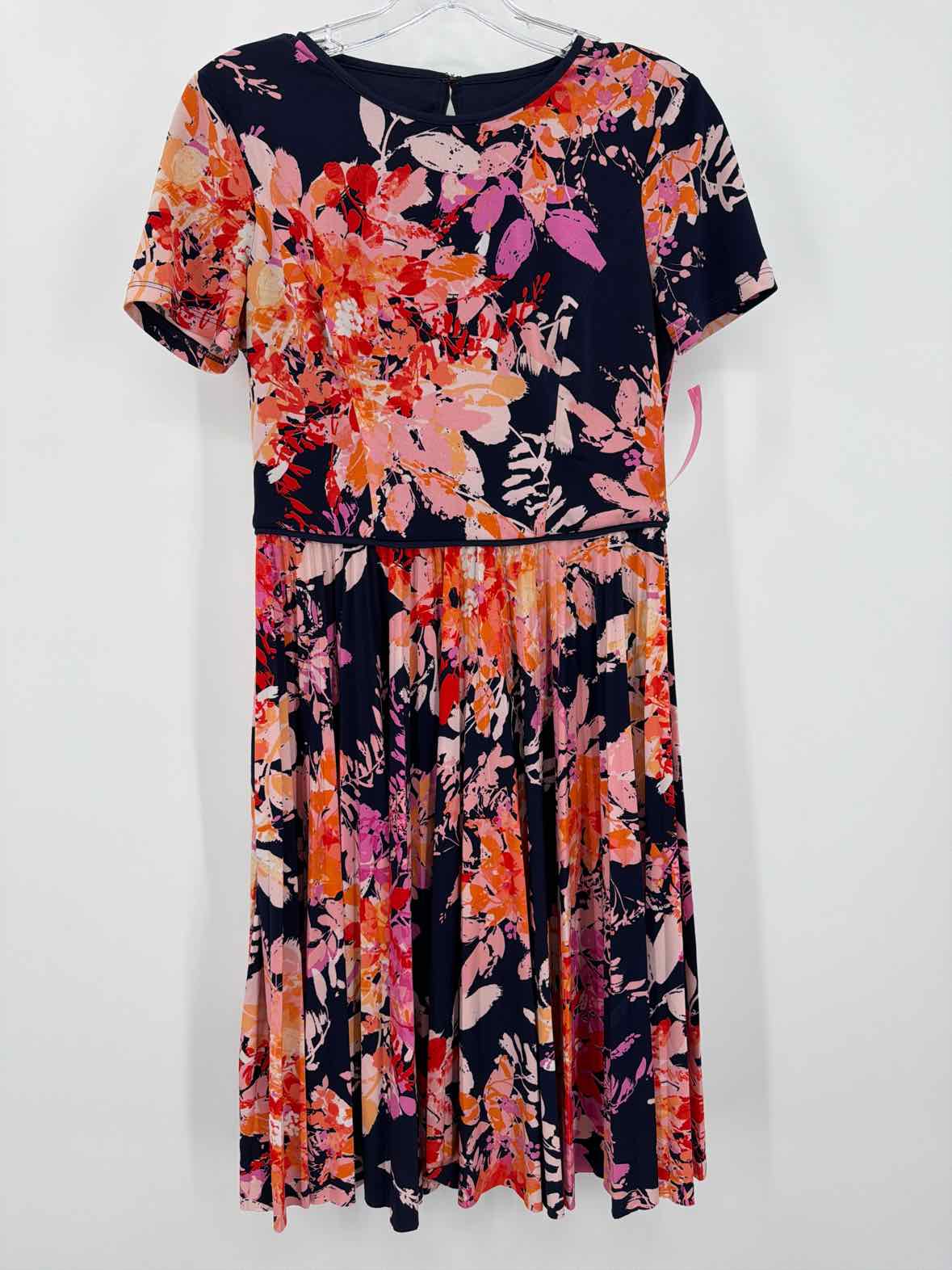 Pre-Owned Maggy London Navy Size 2 Short Short Sleeve Dress | True Fashionistas.