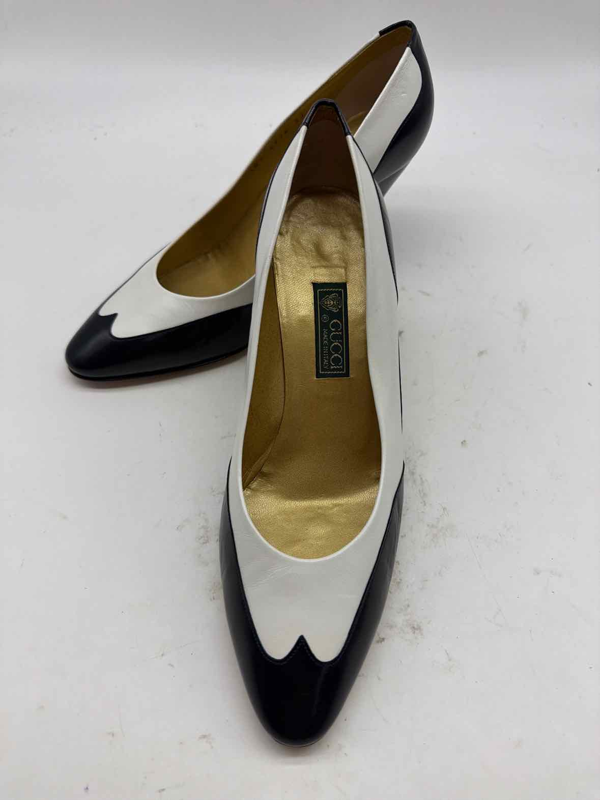 Pre-Owned Gucci White Size 7 Vintage Heels | True Fashionistas.