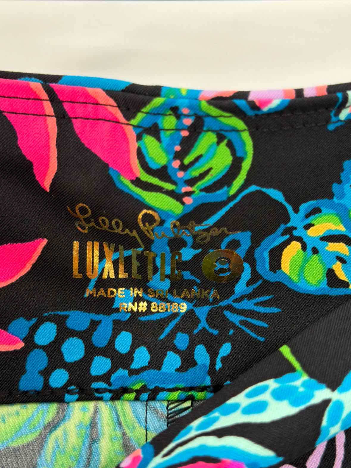 Pre-Owned Lilly Pulitzer Black Size 8 Printed Pants | True Fashionistas.