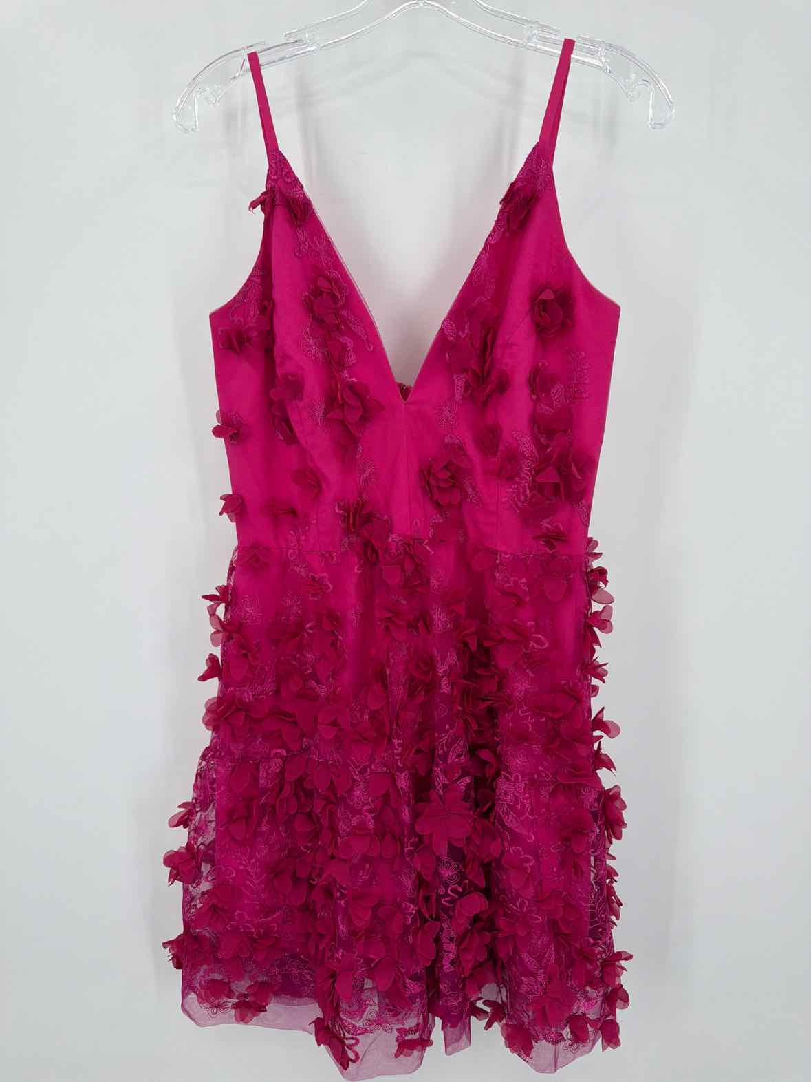 Pre-Owned HELSI Pink Size Medium Cocktail Short Sleeveless Dress | True Fashionistas.