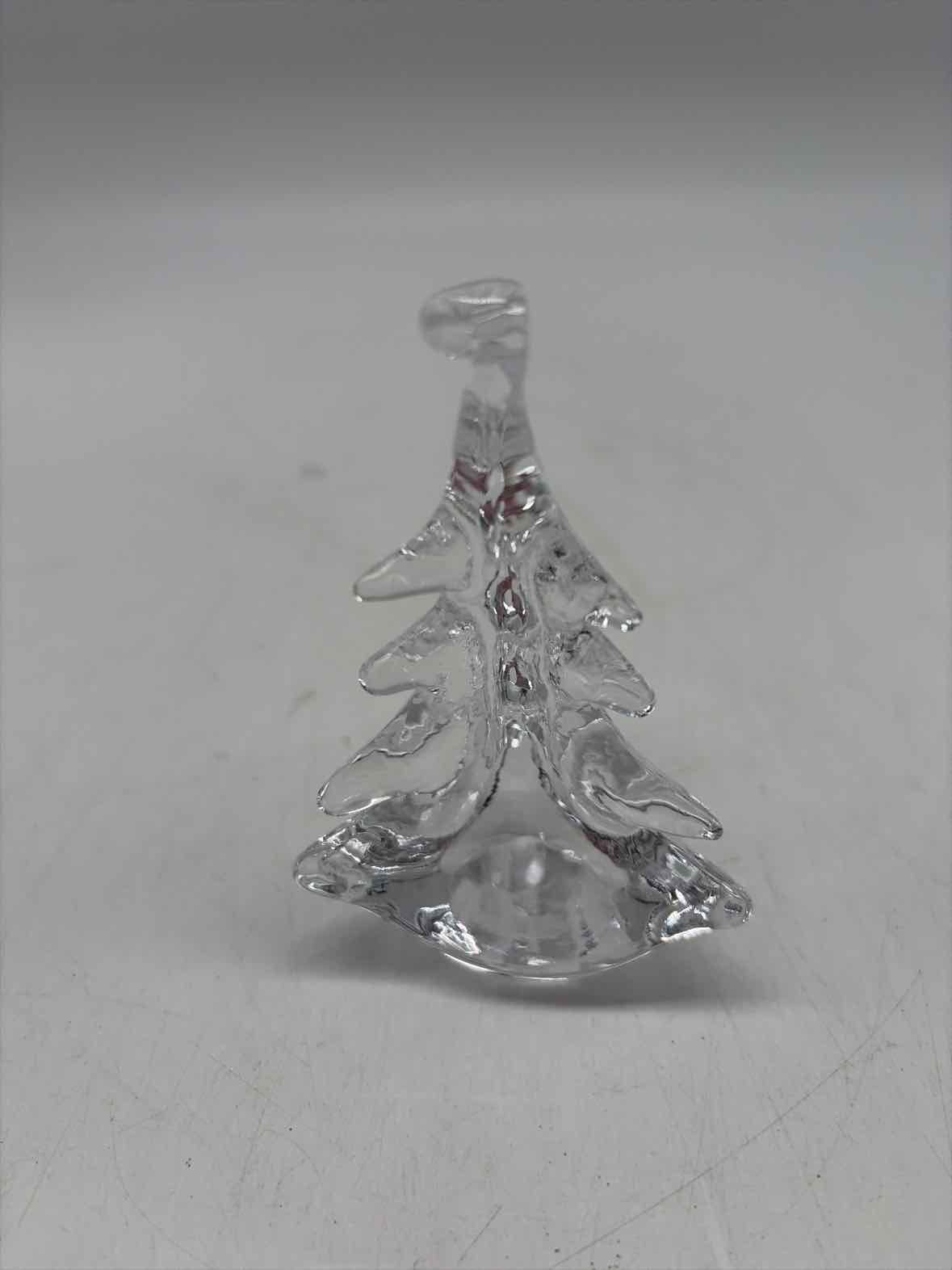 Simon Pearce Crystal Christmas Tree | True Fashionistas.