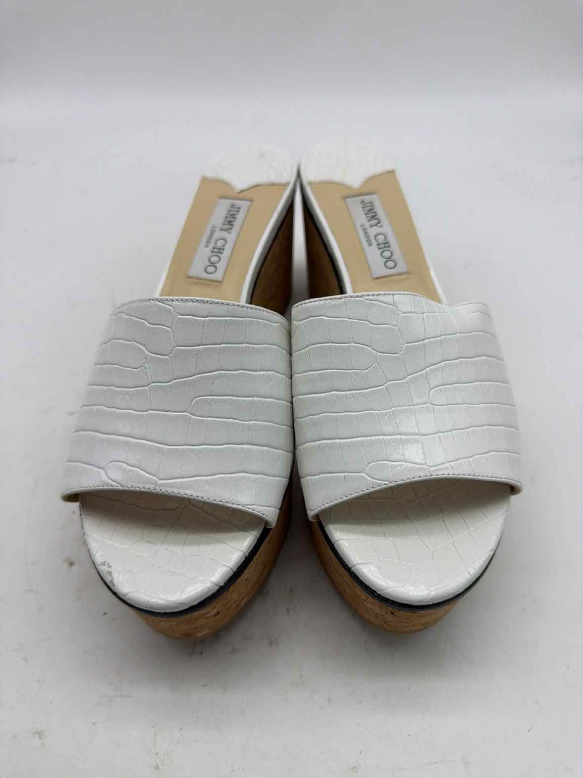 Pre-Owned Jimmy Choo White Size 9.5 Wedge Heels | True Fashionistas.
