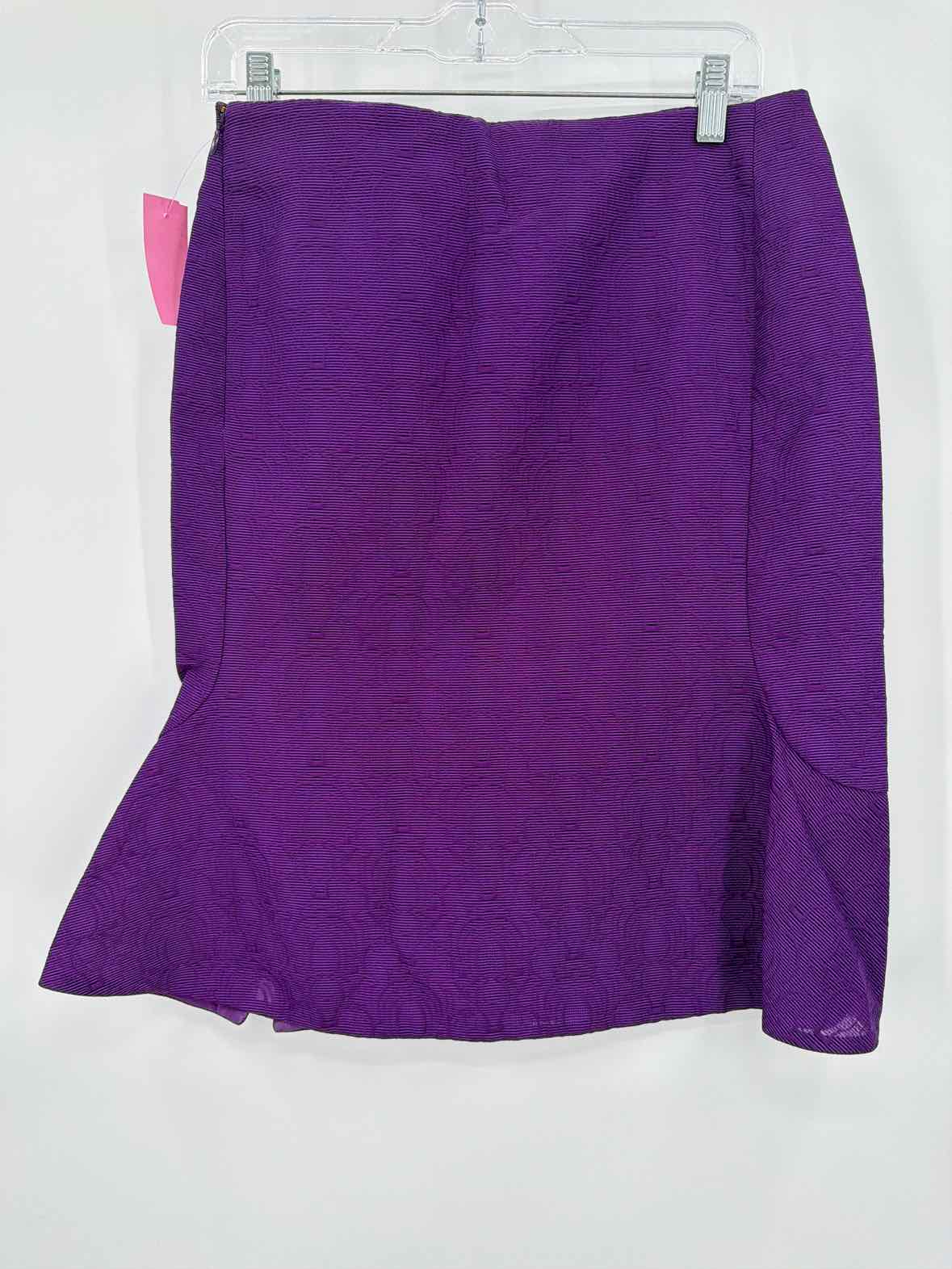 Pre-Owned Yves Saint Laurent Purple Size 38 Pencil Skirt | True Fashionistas.