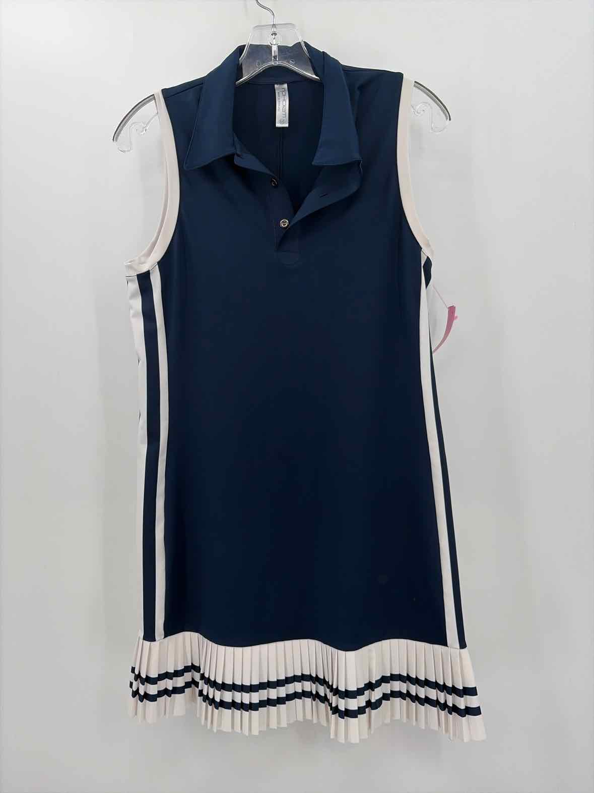 Pre-Owned Inphorm Navy Size Medium Athletic Dress | True Fashionistas.