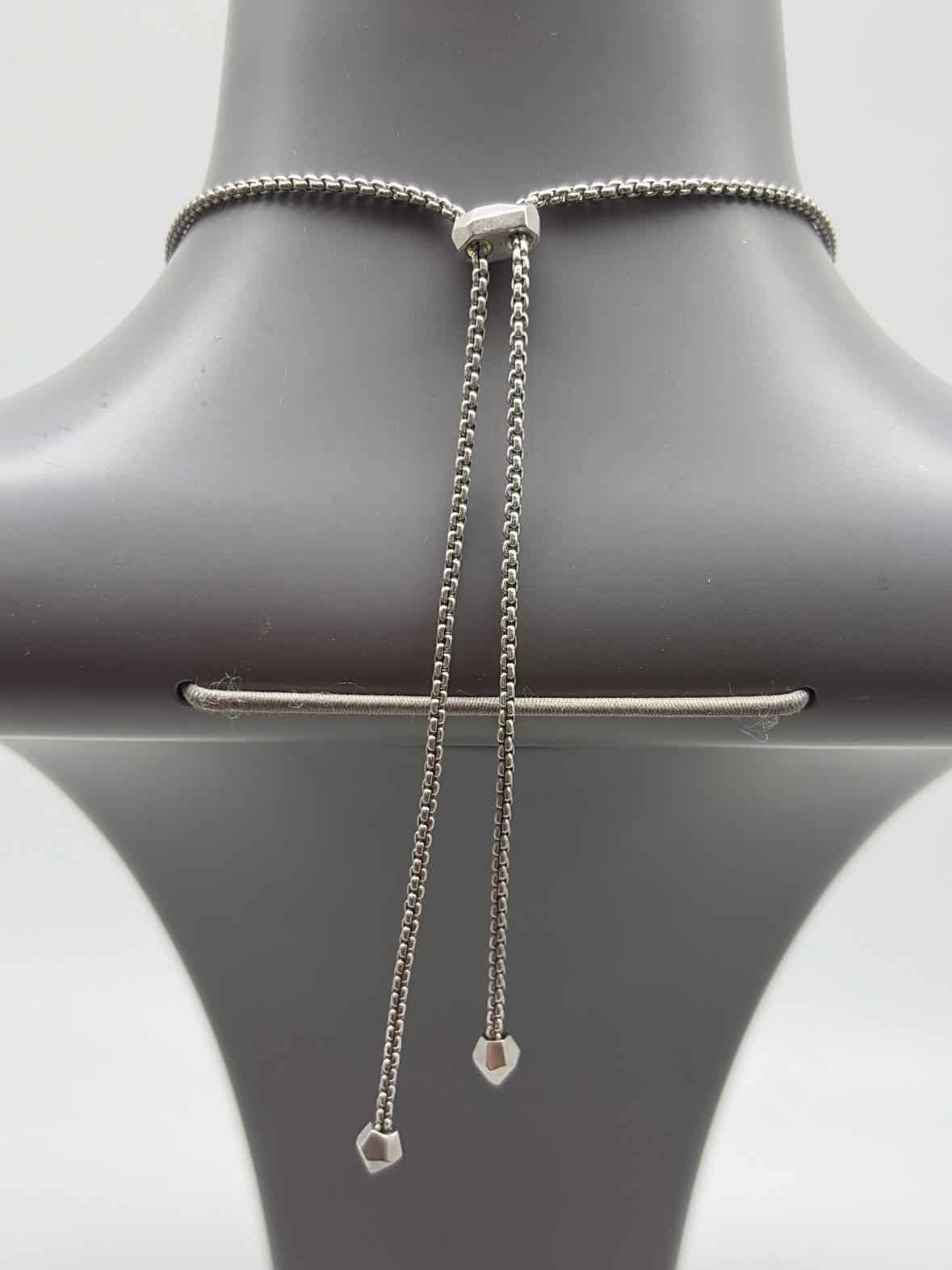 Kendra Scott Silver Tassel Pendant Necklace | True Fashionistas.